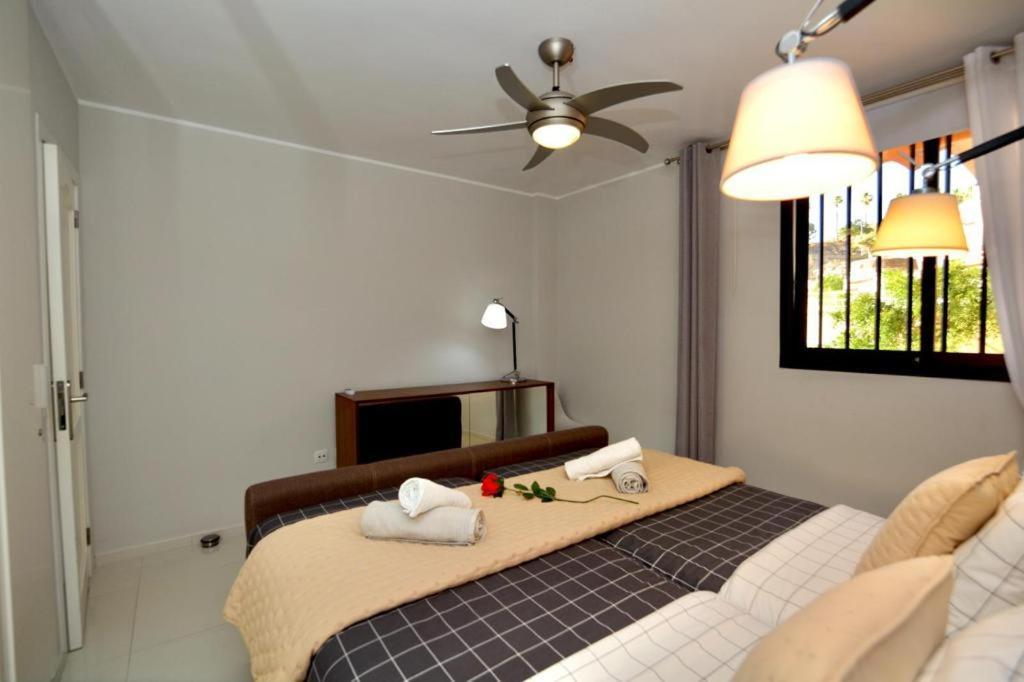 אדחה Passione Beautiful Apartment With Sea View מראה חיצוני תמונה
