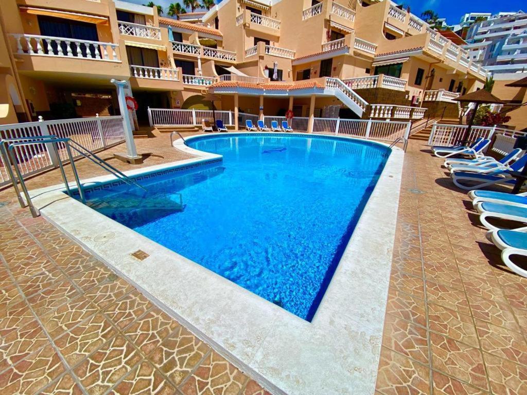 אדחה Passione Beautiful Apartment With Sea View מראה חיצוני תמונה
